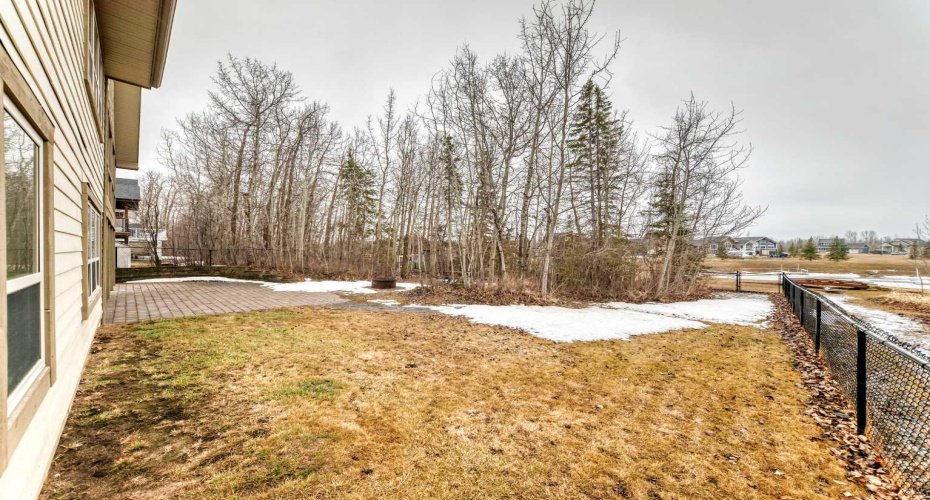 232 Canal Street, Rural Ponoka County, Alberta T0C 2J0, 5 Bedrooms Bedrooms, ,3 BathroomsBathrooms,Residential,For Sale,Canal,A2303009