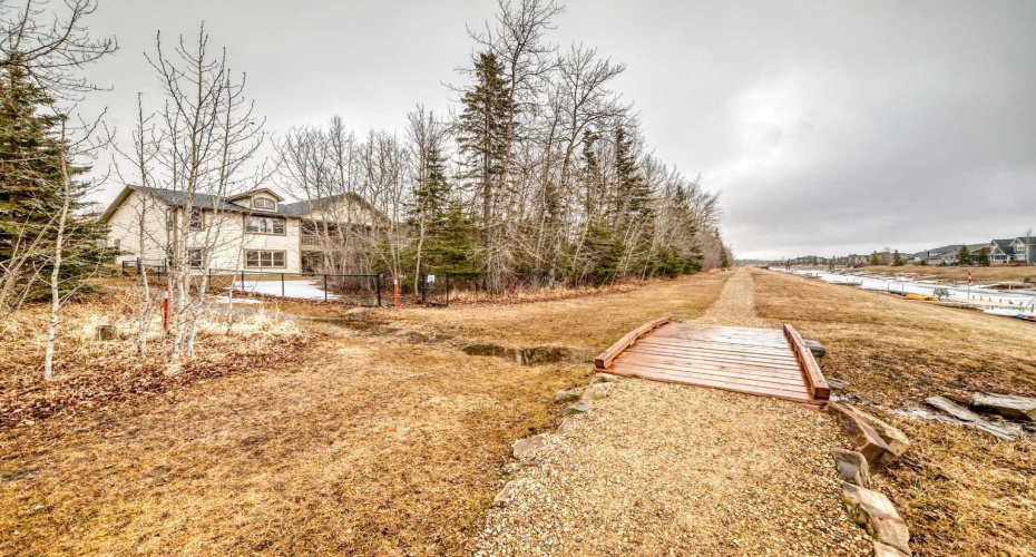 232 Canal Street, Rural Ponoka County, Alberta T0C 2J0, 5 Bedrooms Bedrooms, ,3 BathroomsBathrooms,Residential,For Sale,Canal,A2303009