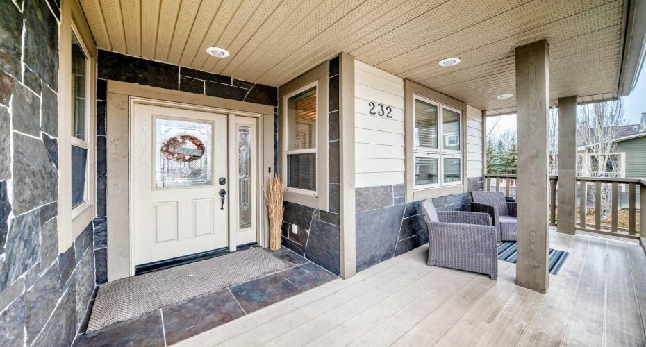 232 Canal Street, Rural Ponoka County, Alberta T0C 2J0, 5 Bedrooms Bedrooms, ,3 BathroomsBathrooms,Residential,For Sale,Canal,A2303009