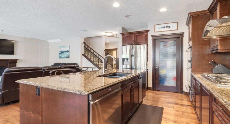 12 Mahogany Heath, Calgary, Alberta T3M0R5, 3 Bedrooms Bedrooms, ,3 BathroomsBathrooms,Residential,For Sale,Mahogany,A2303019