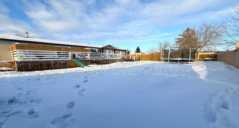 5006 51 Street, Colinton, Alberta T0G 0R0, 4 Bedrooms Bedrooms, ,2 BathroomsBathrooms,Residential,For Sale,51,A2303045