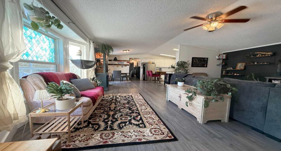 5006 51 Street, Colinton, Alberta T0G 0R0, 4 Bedrooms Bedrooms, ,2 BathroomsBathrooms,Residential,For Sale,51,A2303045