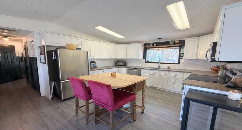 5006 51 Street, Colinton, Alberta T0G 0R0, 4 Bedrooms Bedrooms, ,2 BathroomsBathrooms,Residential,For Sale,51,A2303045