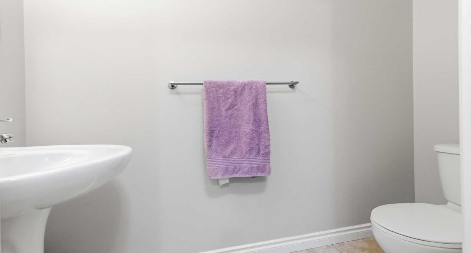 141 Dakin Drive, Fort McMurray, Alberta T9K 0Y1, 4 Bedrooms Bedrooms, ,4 BathroomsBathrooms,Residential,For Sale,Dakin,A2303065