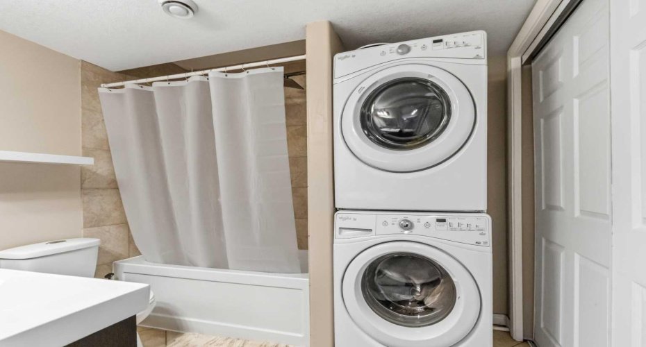 141 Dakin Drive, Fort McMurray, Alberta T9K 0Y1, 4 Bedrooms Bedrooms, ,4 BathroomsBathrooms,Residential,For Sale,Dakin,A2303065