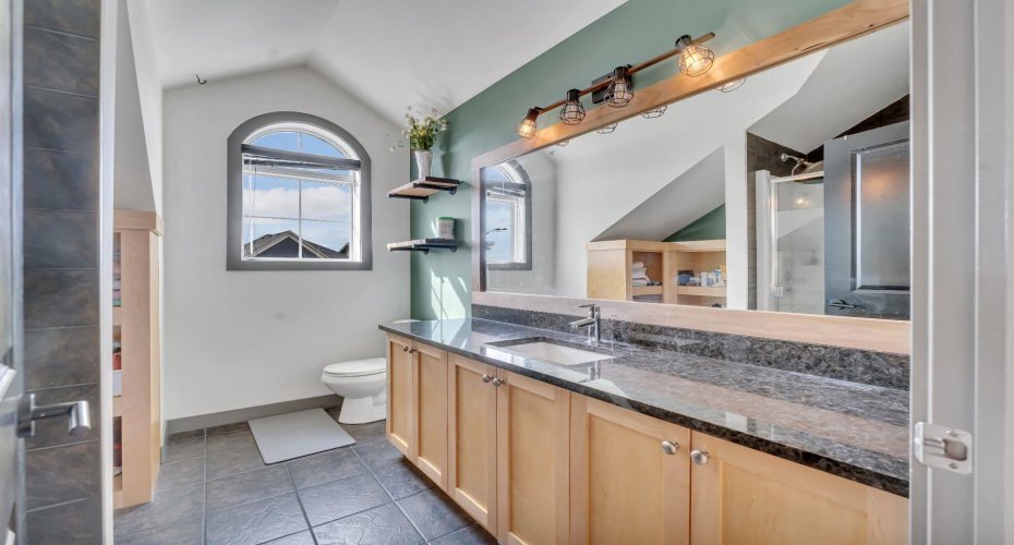 1200 Ravenswood Drive, Airdrie, Alberta T4A 0G7, 3 Bedrooms Bedrooms, ,3 BathroomsBathrooms,Residential,For Sale,Ravenswood,A2303089