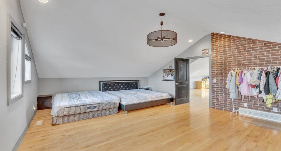 1200 Ravenswood Drive, Airdrie, Alberta T4A 0G7, 3 Bedrooms Bedrooms, ,3 BathroomsBathrooms,Residential,For Sale,Ravenswood,A2303089