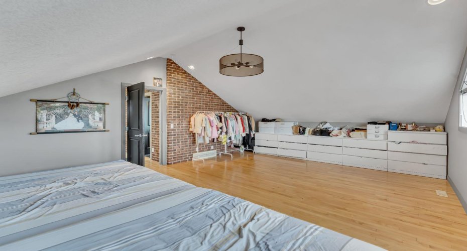 1200 Ravenswood Drive, Airdrie, Alberta T4A 0G7, 3 Bedrooms Bedrooms, ,3 BathroomsBathrooms,Residential,For Sale,Ravenswood,A2303089