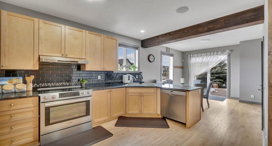 1200 Ravenswood Drive, Airdrie, Alberta T4A 0G7, 3 Bedrooms Bedrooms, ,3 BathroomsBathrooms,Residential,For Sale,Ravenswood,A2303089