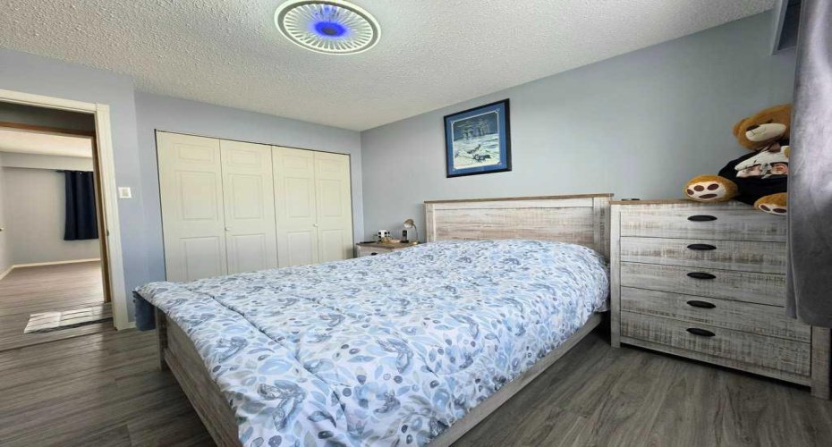 1216 10 Street, Slave Lake, Alberta T0G 2A3, 4 Bedrooms Bedrooms, ,3 BathroomsBathrooms,Residential,For Sale,10,A2303107