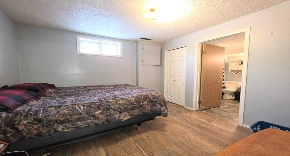 1216 10 Street, Slave Lake, Alberta T0G 2A3, 4 Bedrooms Bedrooms, ,3 BathroomsBathrooms,Residential,For Sale,10,A2303107