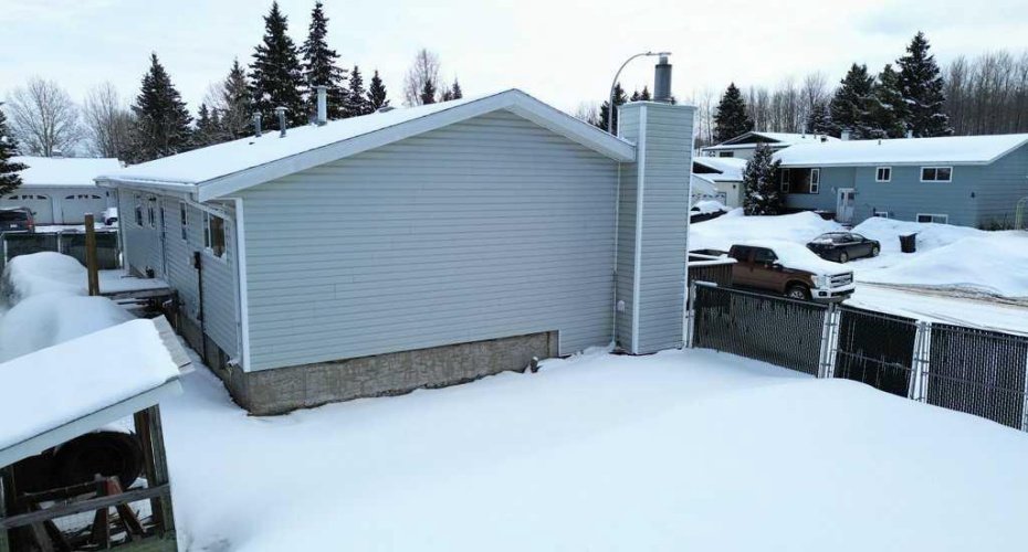 1216 10 Street, Slave Lake, Alberta T0G 2A3, 4 Bedrooms Bedrooms, ,3 BathroomsBathrooms,Residential,For Sale,10,A2303107