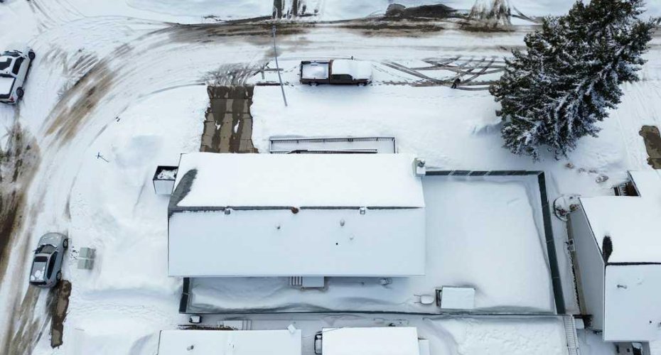 1216 10 Street, Slave Lake, Alberta T0G 2A3, 4 Bedrooms Bedrooms, ,3 BathroomsBathrooms,Residential,For Sale,10,A2303107