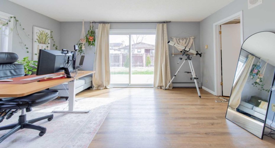 19 Beaverbrook Bay, Lethbridge, Alberta T1H 5Z6, 4 Bedrooms Bedrooms, ,4 BathroomsBathrooms,Residential,For Sale,Beaverbrook,A2303128