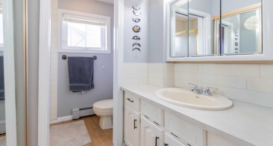 19 Beaverbrook Bay, Lethbridge, Alberta T1H 5Z6, 4 Bedrooms Bedrooms, ,4 BathroomsBathrooms,Residential,For Sale,Beaverbrook,A2303128