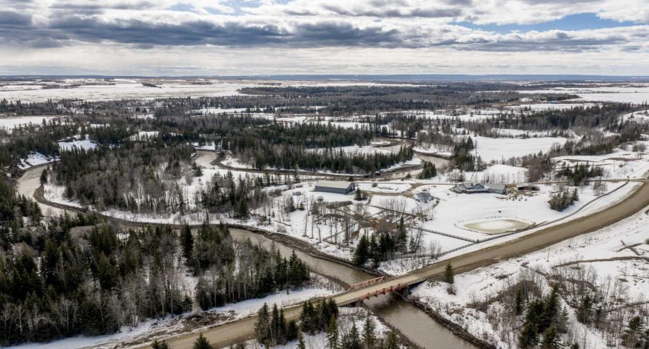 50047 774A Township, Rycroft, Alberta T0H3G0, 4 Bedrooms Bedrooms, ,3 BathroomsBathrooms,Residential,For Sale,774A,A2303347