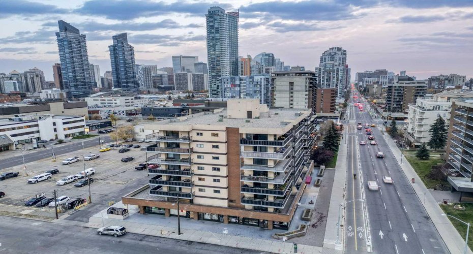 1334 12 Avenue, Calgary, Alberta T3C 3R9, 1 Bedroom Bedrooms, ,1 BathroomBathrooms,Residential,For Sale,12,A2303351