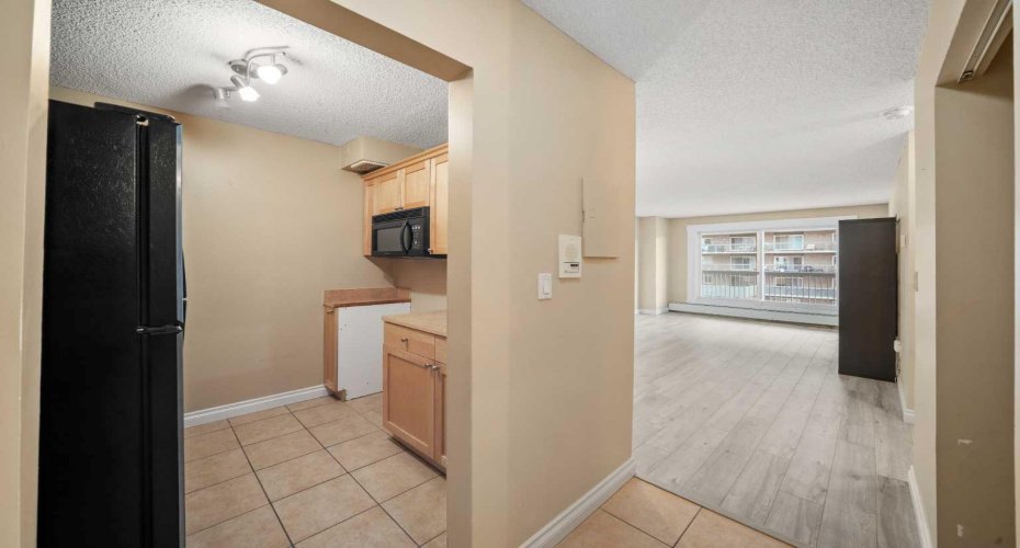 1334 12 Avenue, Calgary, Alberta T3C 3R9, 1 Bedroom Bedrooms, ,1 BathroomBathrooms,Residential,For Sale,12,A2303351