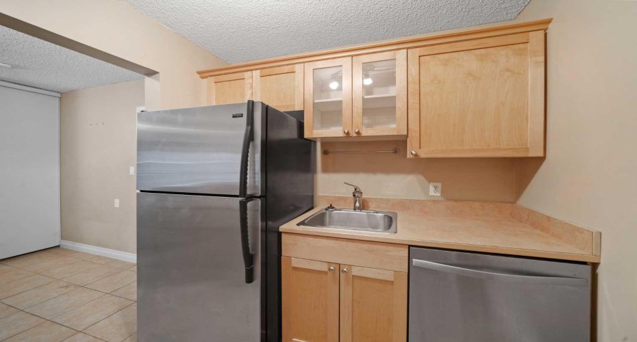 1334 12 Avenue, Calgary, Alberta T3C 3R9, 1 Bedroom Bedrooms, ,1 BathroomBathrooms,Residential,For Sale,12,A2303351