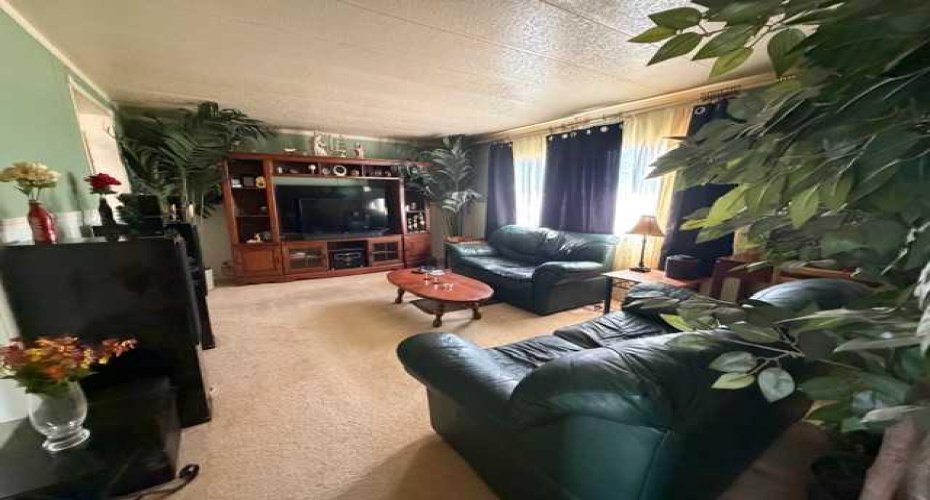 6026 13 Avenue, Edson, Alberta T7E 1N6, 3 Bedrooms Bedrooms, ,2 BathroomsBathrooms,Mobile,For Sale,13,A2303356