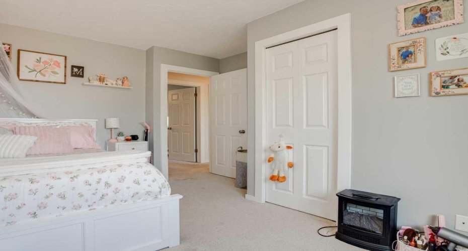 114 Laval Court, Lethbridge, Alberta T1K 4G3, 5 Bedrooms Bedrooms, ,3 BathroomsBathrooms,Residential,For Sale,Laval,A2303387