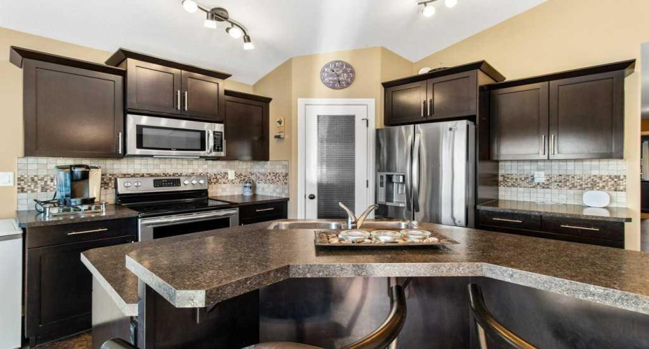 9 Cedar Crescent, Blackfalds, Alberta T0M 0J0, 3 Bedrooms Bedrooms, ,2 BathroomsBathrooms,Residential,For Sale,Cedar,A2303398