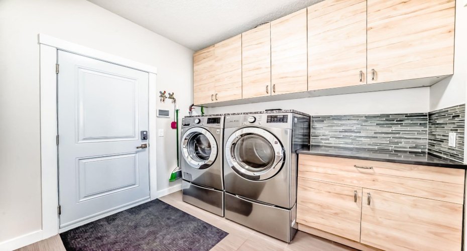 69 Sundown Grove, Cochrane, Alberta T4C 0X5, 4 Bedrooms Bedrooms, ,4 BathroomsBathrooms,Residential,For Sale,Sundown,A2303402