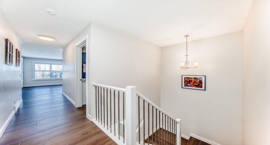 69 Sundown Grove, Cochrane, Alberta T4C 0X5, 4 Bedrooms Bedrooms, ,4 BathroomsBathrooms,Residential,For Sale,Sundown,A2303402