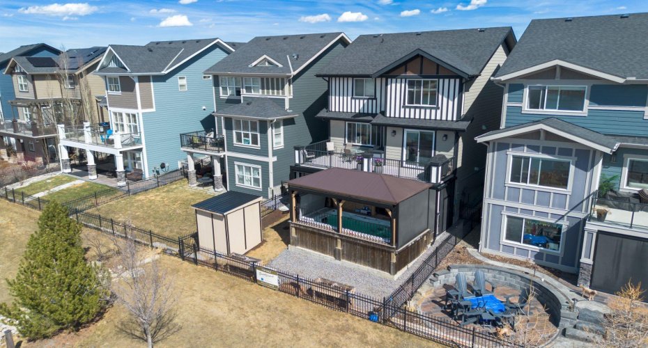 69 Sundown Grove, Cochrane, Alberta T4C 0X5, 4 Bedrooms Bedrooms, ,4 BathroomsBathrooms,Residential,For Sale,Sundown,A2303402