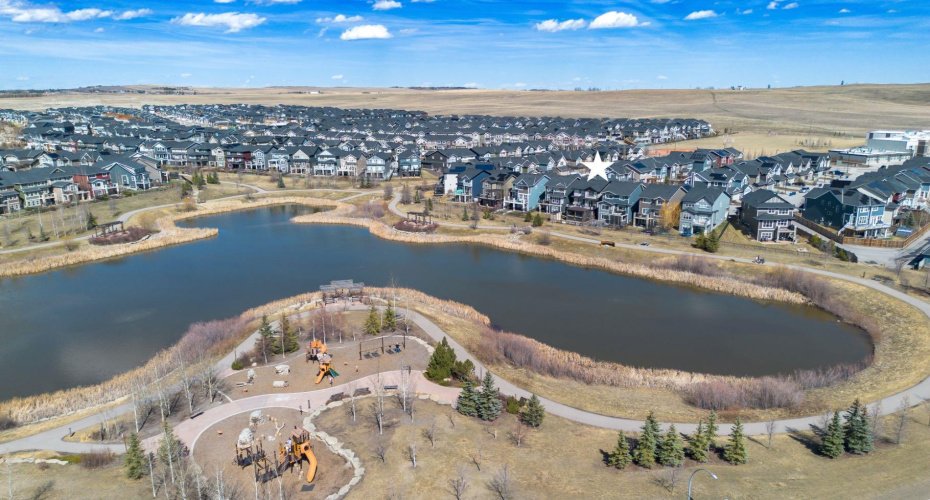 69 Sundown Grove, Cochrane, Alberta T4C 0X5, 4 Bedrooms Bedrooms, ,4 BathroomsBathrooms,Residential,For Sale,Sundown,A2303402