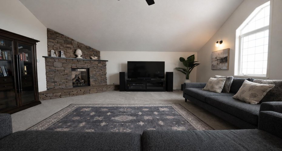 10323 Carriage Lane Estates, Rural Grande Prairie No. 1, County of, Alberta T8V 4Z1, 5 Bedrooms Bedrooms, ,4 BathroomsBathrooms,Residential,For Sale,Carriage Lane Estates,A2303406