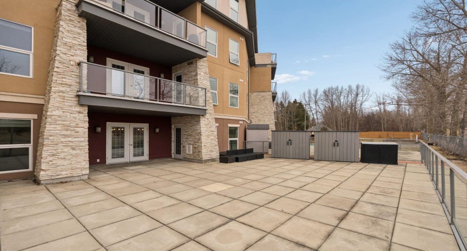 5040 53 Street, Sylvan Lake, Alberta T4S 0A1, 2 Bedrooms Bedrooms, ,2 BathroomsBathrooms,Residential,For Sale,53,A2303412