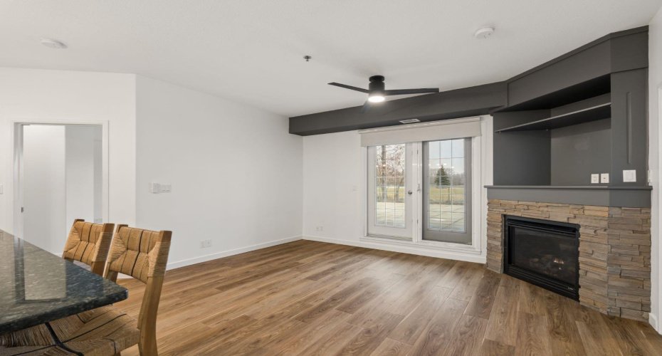 5040 53 Street, Sylvan Lake, Alberta T4S 0A1, 2 Bedrooms Bedrooms, ,2 BathroomsBathrooms,Residential,For Sale,53,A2303412