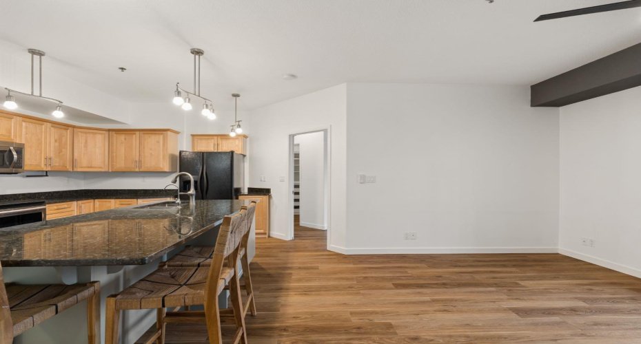 5040 53 Street, Sylvan Lake, Alberta T4S 0A1, 2 Bedrooms Bedrooms, ,2 BathroomsBathrooms,Residential,For Sale,53,A2303412