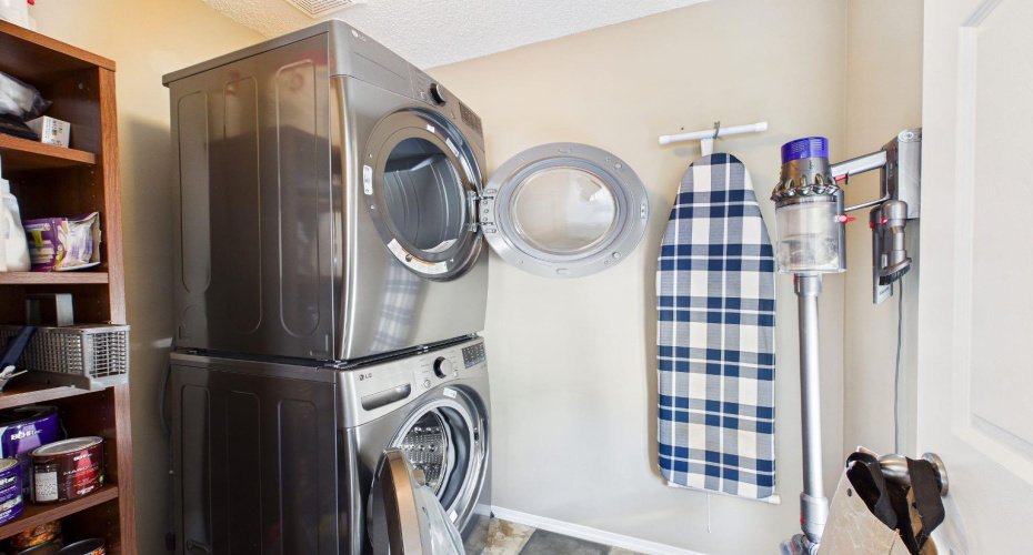 47 Toscana Gardens, Calgary, Alberta T3L 3C2, 2 Bedrooms Bedrooms, ,3 BathroomsBathrooms,Residential,For Sale,Toscana,A2303418