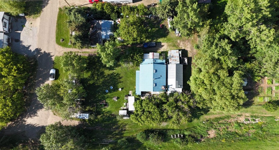 1 ALBERTA Avenue, Sunnyslope, Alberta T0M 1J0, 1 Bedroom Bedrooms, ,1 BathroomBathrooms,Residential,For Sale,ALBERTA,A2303435