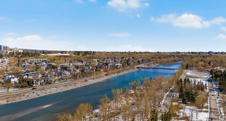 888 4 Avenue, Calgary, Alberta T2P0V2, 1 Bedroom Bedrooms, ,1 BathroomBathrooms,Residential,For Sale,4,A2303437