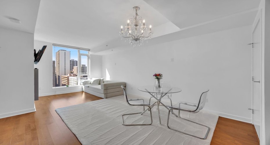 888 4 Avenue, Calgary, Alberta T2P0V2, 1 Bedroom Bedrooms, ,1 BathroomBathrooms,Residential,For Sale,4,A2303437