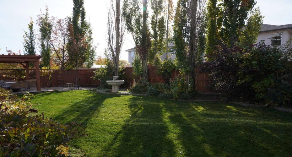 611 Cavendish Beach Bay, Chestermere, Alberta T1X 1H9, 2 Bedrooms Bedrooms, ,2 BathroomsBathrooms,Residential,For Sale,Cavendish Beach,A2303442