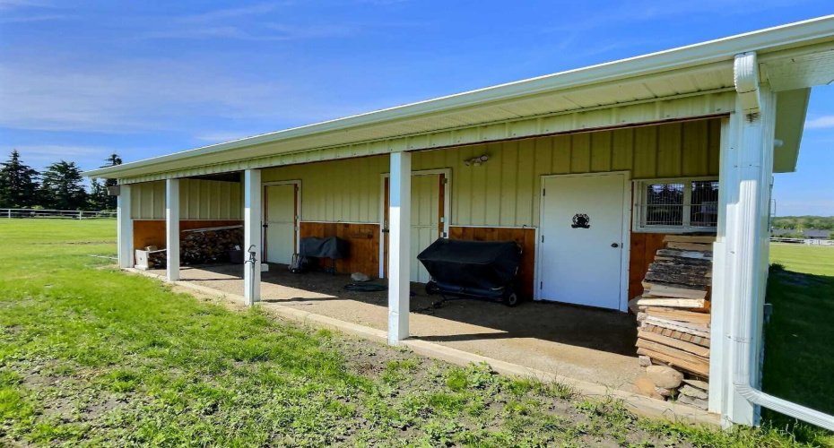 392 Township Road, Rural Red Deer County, Alberta T4S 1R7, ,Land,For Sale,Township,A2303443