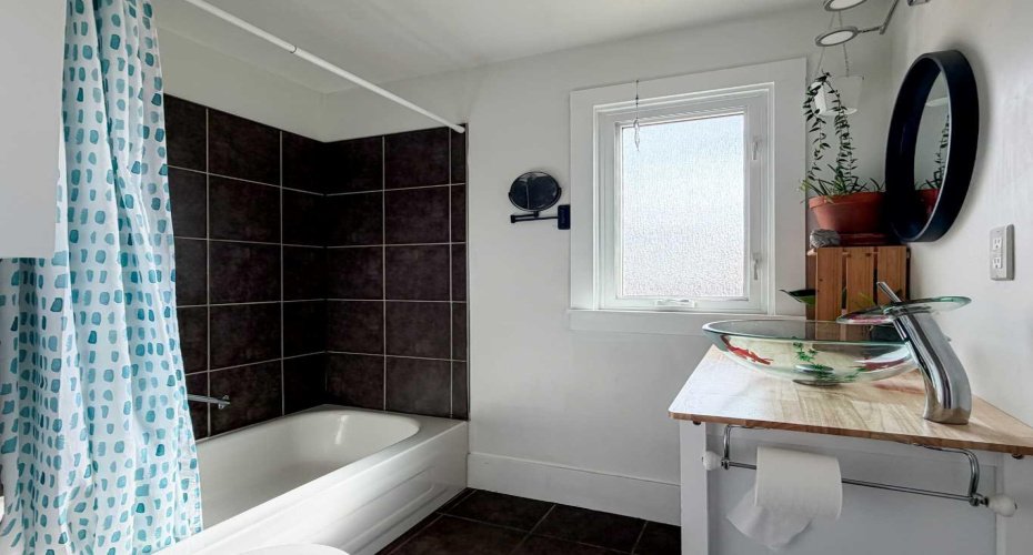 4713 51 Street, Stettler, Alberta T0C 2L1, 3 Bedrooms Bedrooms, ,2 BathroomsBathrooms,Residential,For Sale,51,A2303447