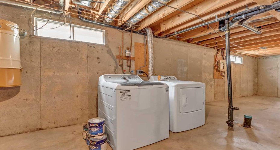 17 Ross Haven Court, Medicine Hat, Alberta T1B 3B3, 3 Bedrooms Bedrooms, ,2 BathroomsBathrooms,Residential,For Sale,Ross Haven,A2303451