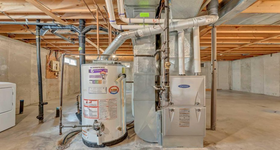 17 Ross Haven Court, Medicine Hat, Alberta T1B 3B3, 3 Bedrooms Bedrooms, ,2 BathroomsBathrooms,Residential,For Sale,Ross Haven,A2303451