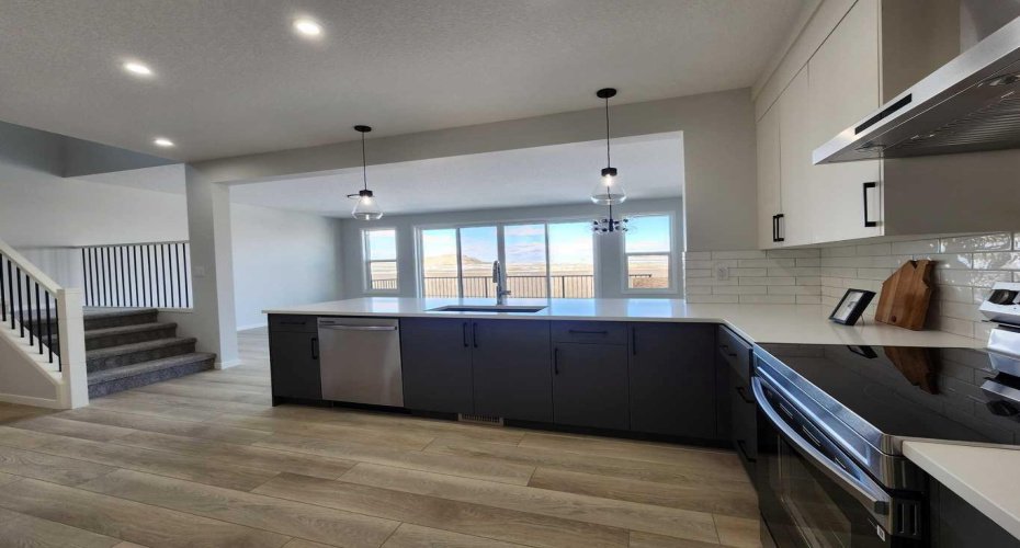 364 Herron Landing, Calgary, Alberta T3P 2R5, 4 Bedrooms Bedrooms, ,3 BathroomsBathrooms,Residential,For Sale,Herron,A2301522