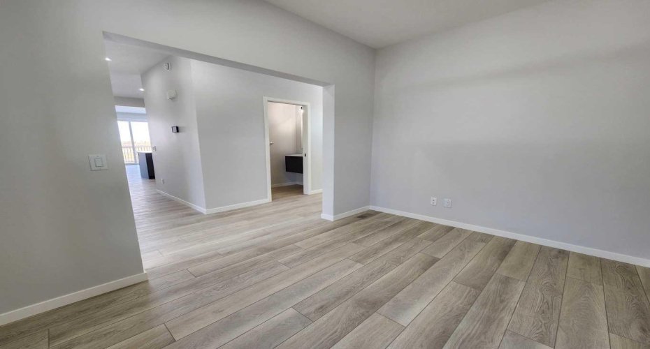 364 Herron Landing, Calgary, Alberta T3P 2R5, 4 Bedrooms Bedrooms, ,3 BathroomsBathrooms,Residential,For Sale,Herron,A2301522