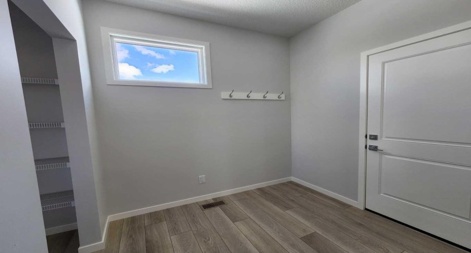 364 Herron Landing, Calgary, Alberta T3P 2R5, 4 Bedrooms Bedrooms, ,3 BathroomsBathrooms,Residential,For Sale,Herron,A2301522