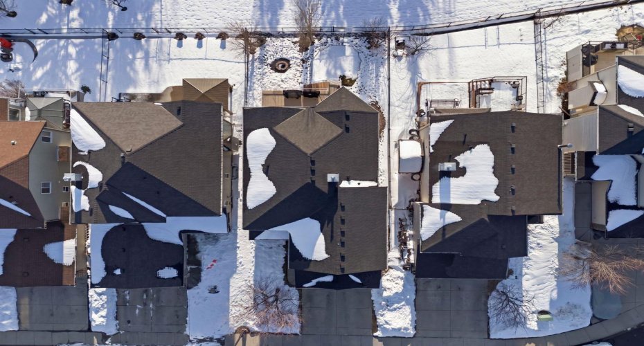 12 Crystal Shores Place, Okotoks, Alberta T1S 2G3, 5 Bedrooms Bedrooms, ,4 BathroomsBathrooms,Residential,For Sale,Crystal Shores,A2302441