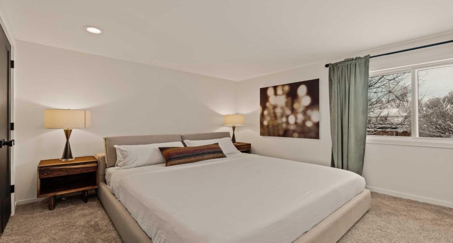 212 Vantage Place, Calgary, Alberta T3A1X9, 4 Bedrooms Bedrooms, ,3 BathroomsBathrooms,Residential,For Sale,Vantage,A2303575