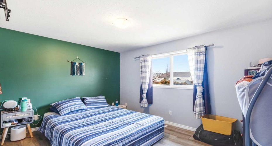 8218 Mission Heights Drive, Grande Prairie, Alberta T8W 2A5, 5 Bedrooms Bedrooms, ,2 BathroomsBathrooms,Residential,For Sale,Mission Heights,A2303694