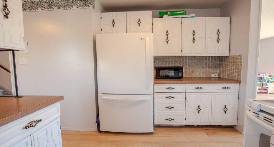 4408 45 Street, Mayerthorpe, Alberta T0E1N0, 4 Bedrooms Bedrooms, ,3 BathroomsBathrooms,Residential,For Sale,45,A2303696